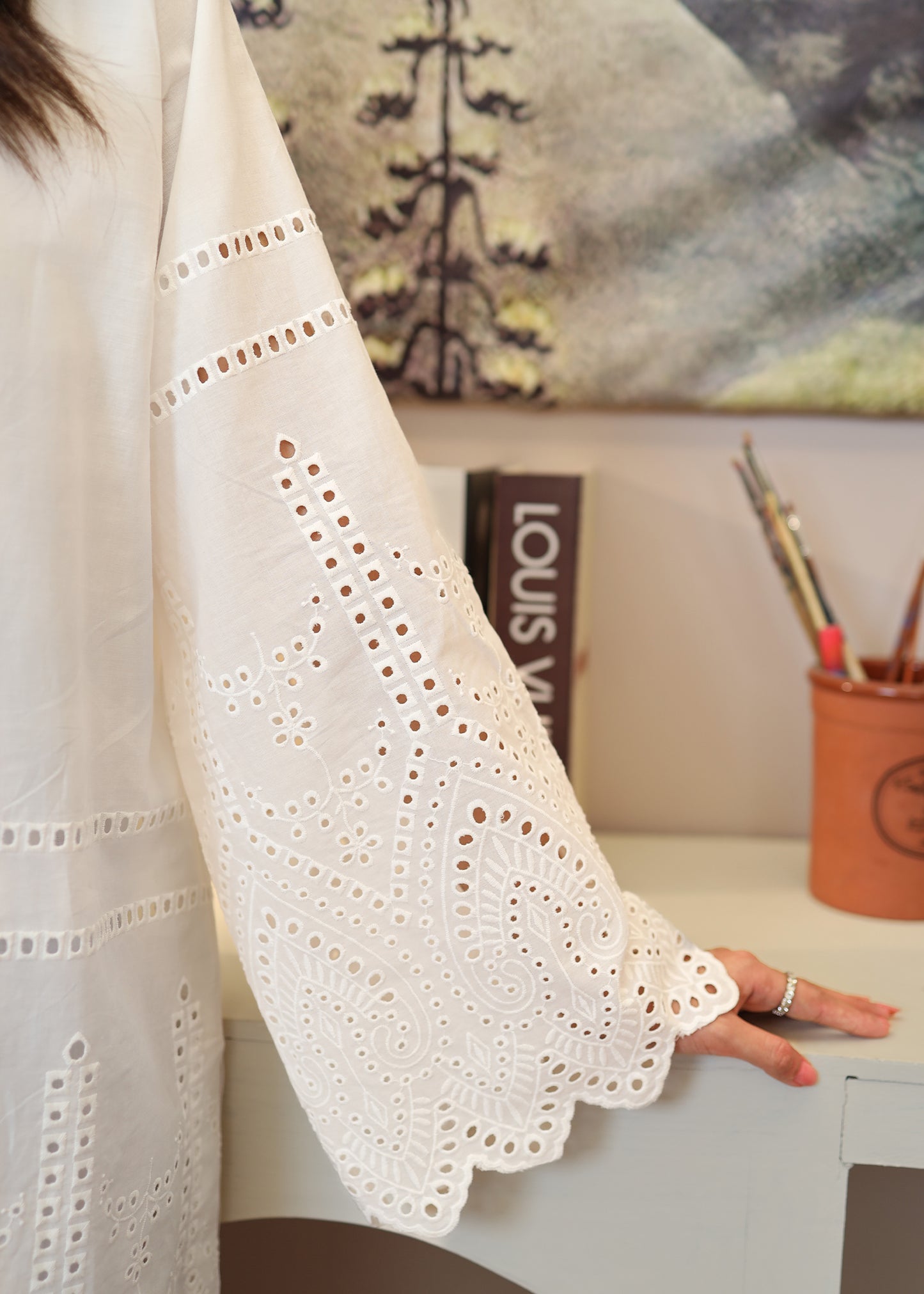 White Schiffli 2 PC