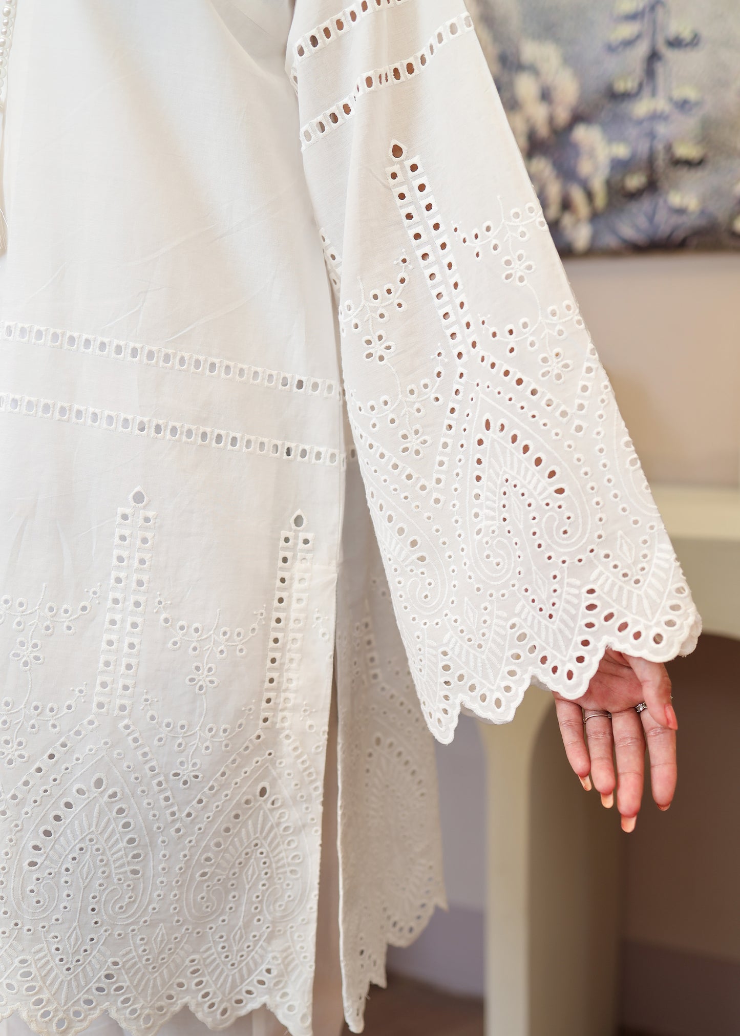 White Schiffli 2 PC
