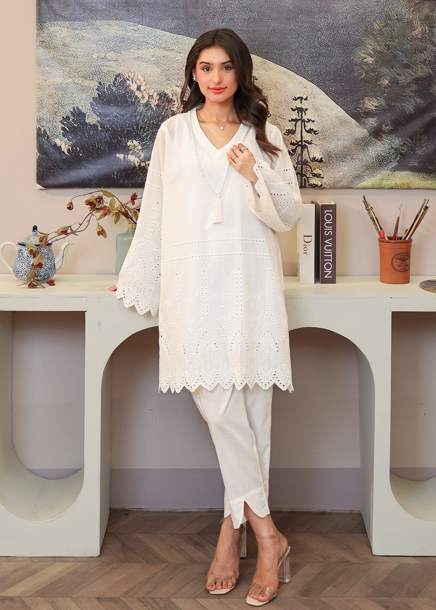 White Schiffli 2 PC