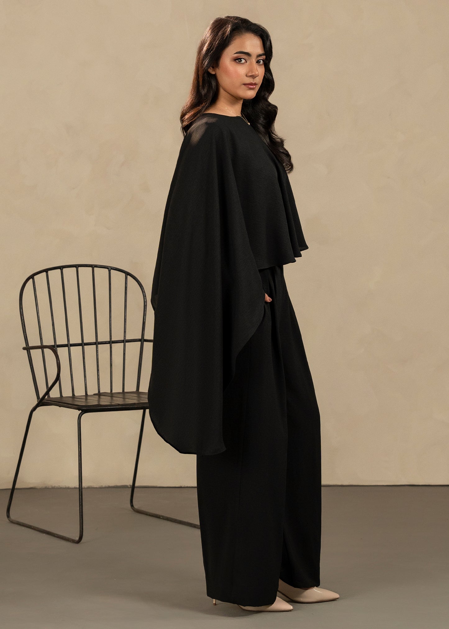 Black Asymmetric Co-Ord Set