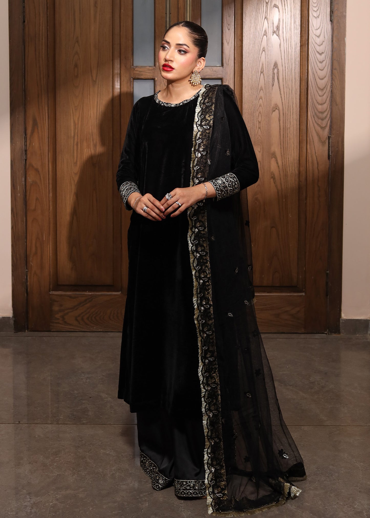 Noir Elegance Ensemble 3pc