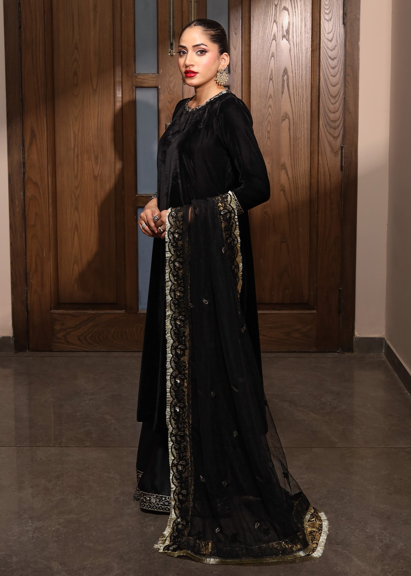 Noir Elegance Ensemble 3pc