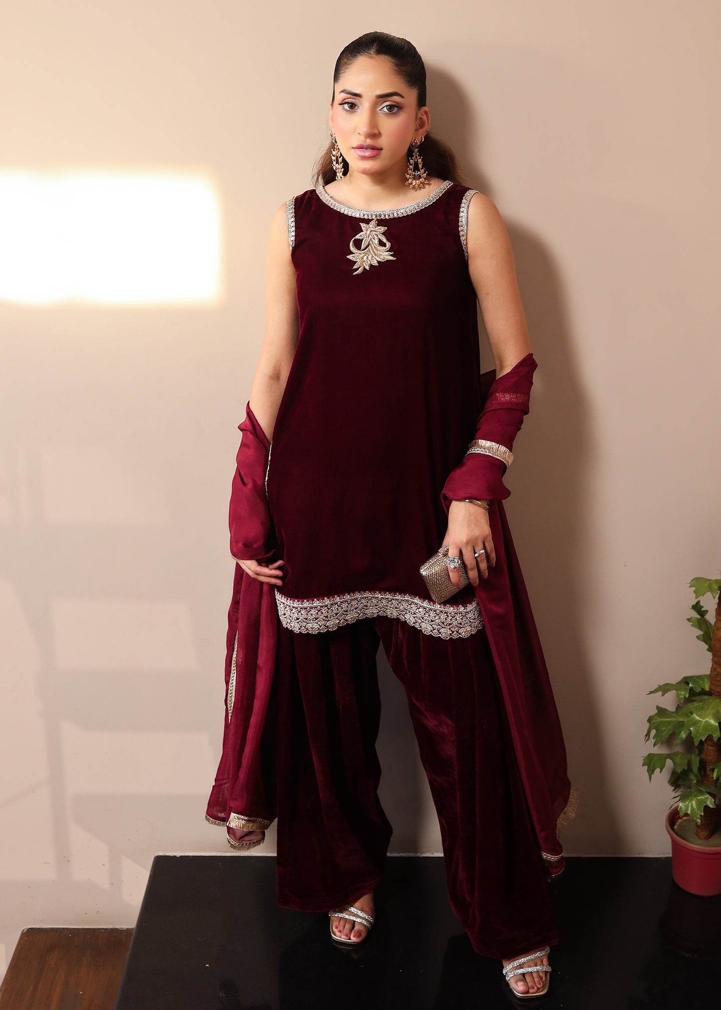 Crimson Royale 3pc