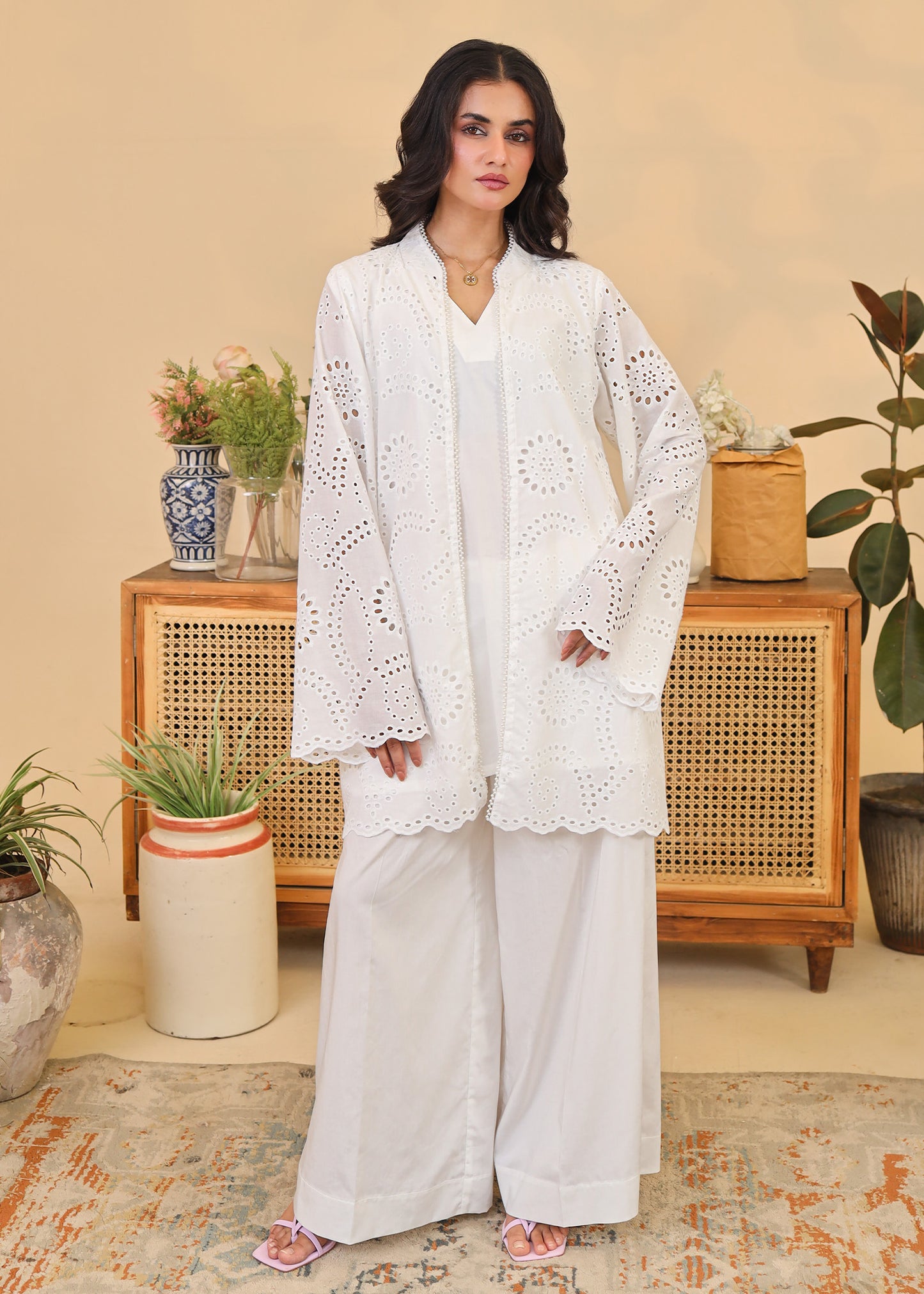 Pristine White Eyelet Set