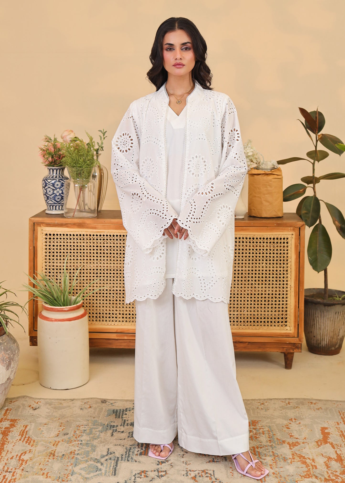 Pristine White Eyelet Set