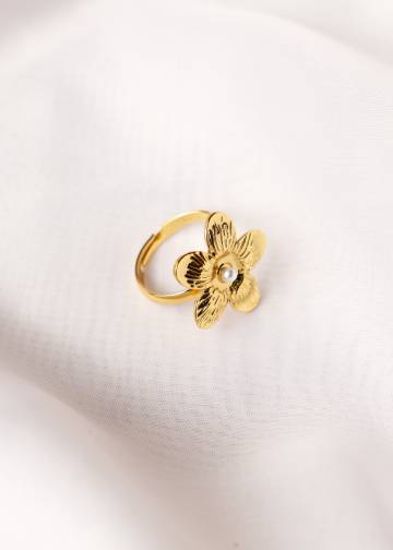 Daisy Floral Ring