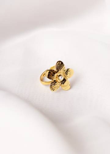 Daisy Floral Ring