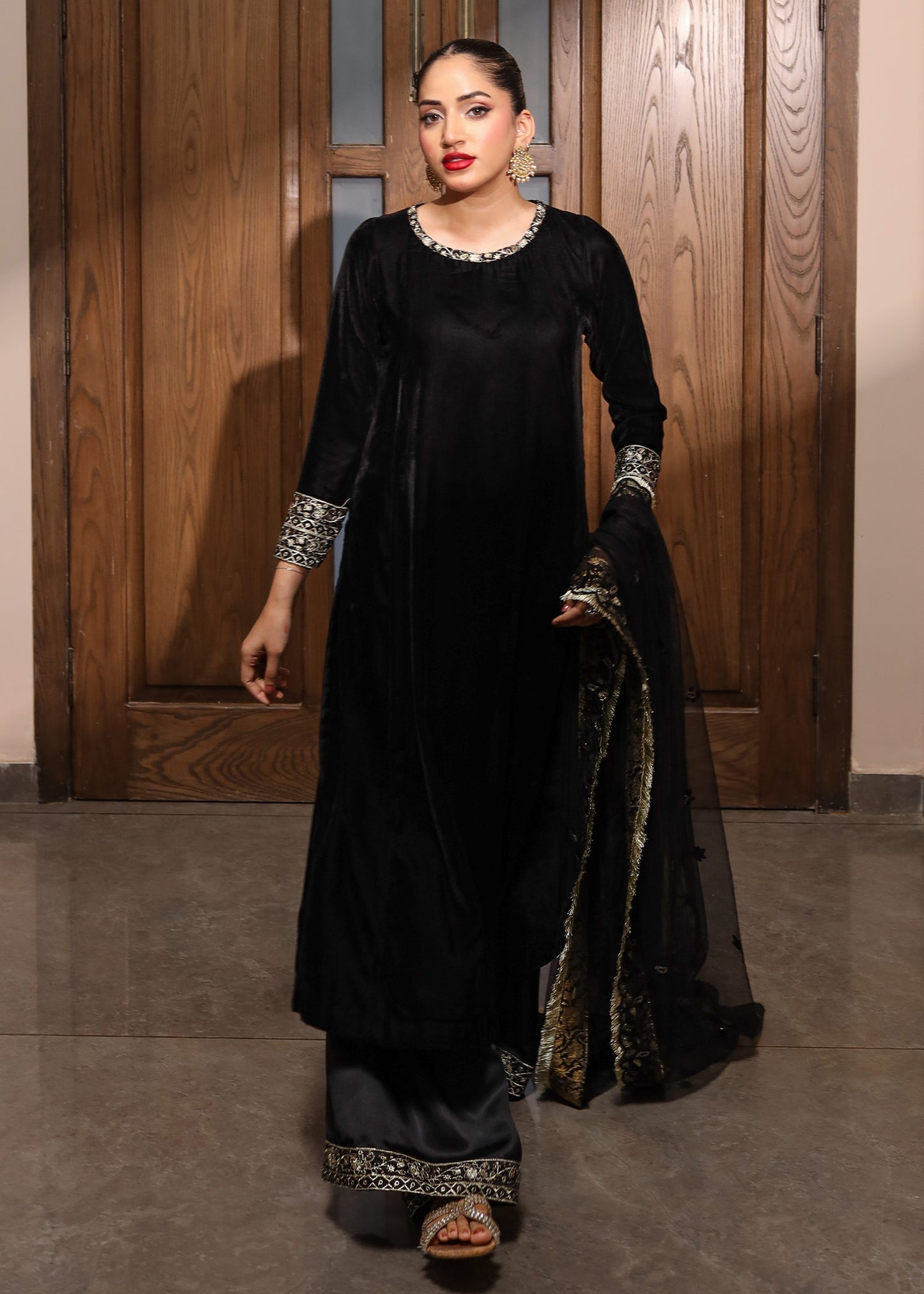 Noir Elegance Ensemble 3pc